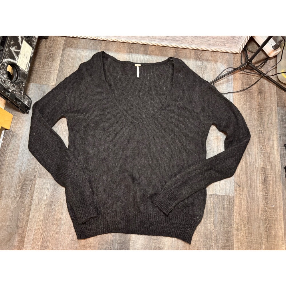 Free People Black Alpaca Wool Blend V-Neck Sweater Womens XS Knit Pullover